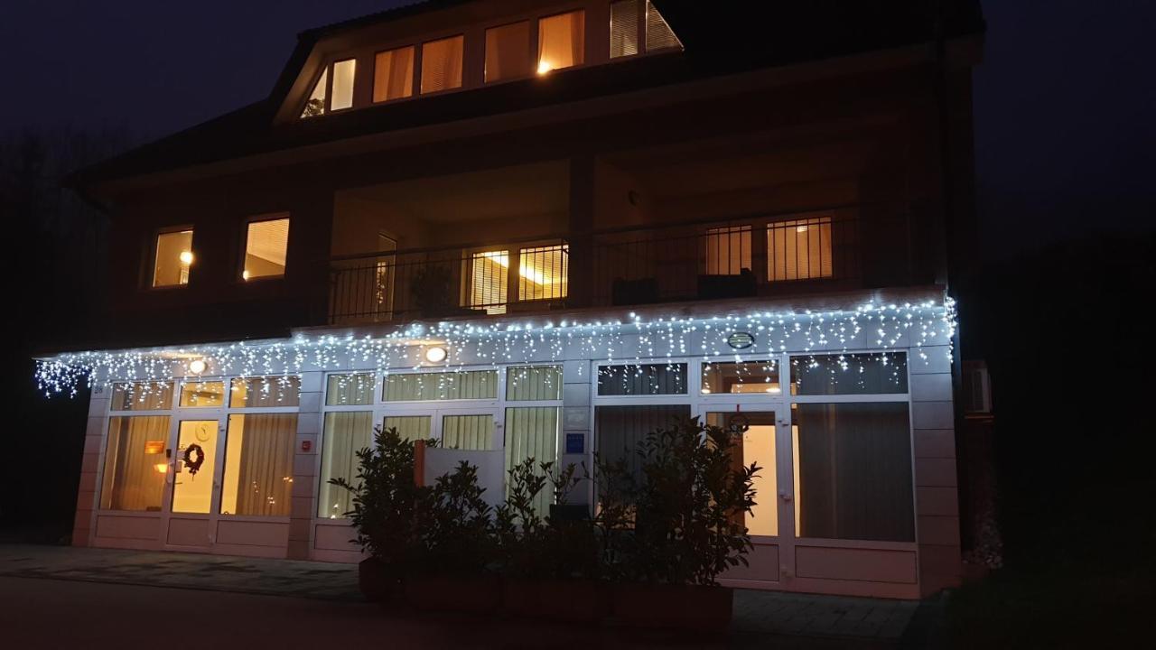 Apartmani Sanja Krapinske Toplice Exterior foto